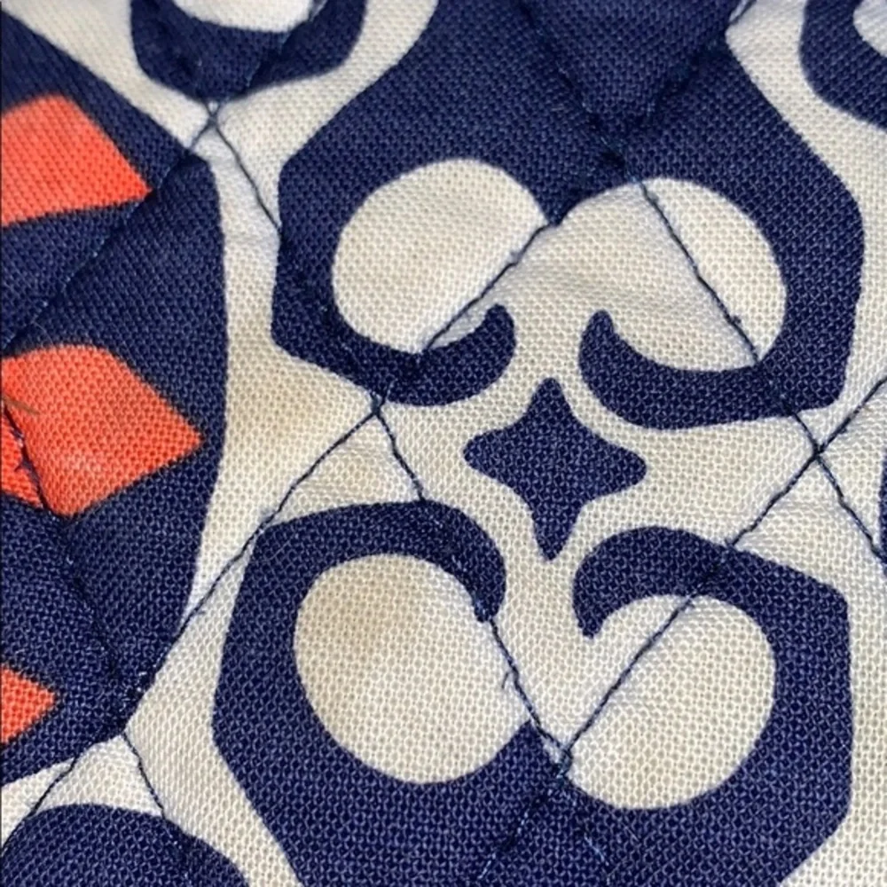 ⚠️ Faint Stains Wear Fray Vera Bradley Cro…
